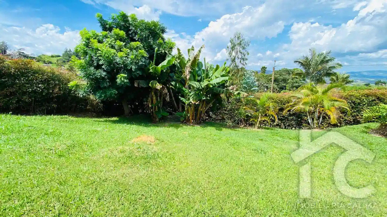 Lote 27 Bosques del Calima